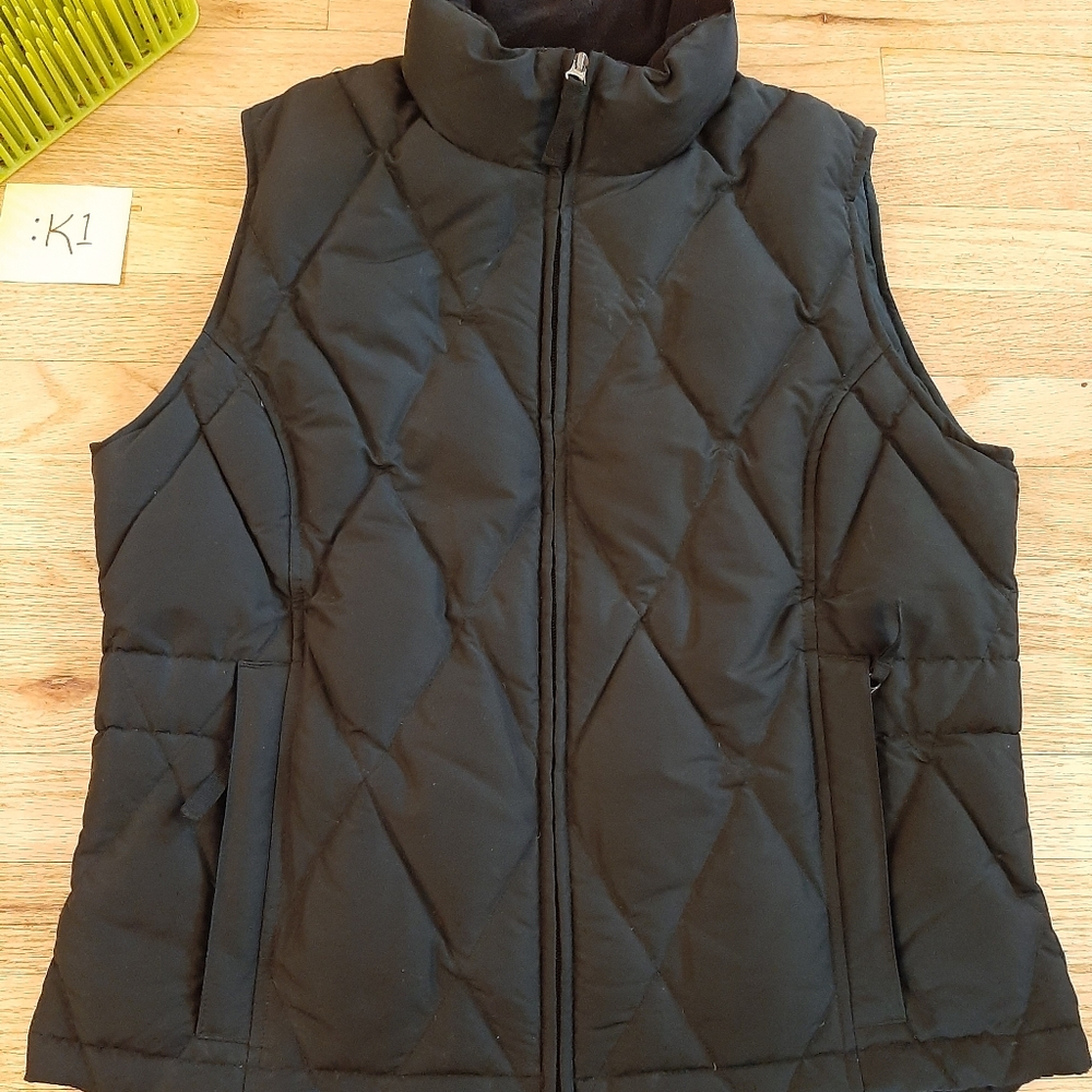 EDDIE BAUER Medium Down Vest Quilted Puffy